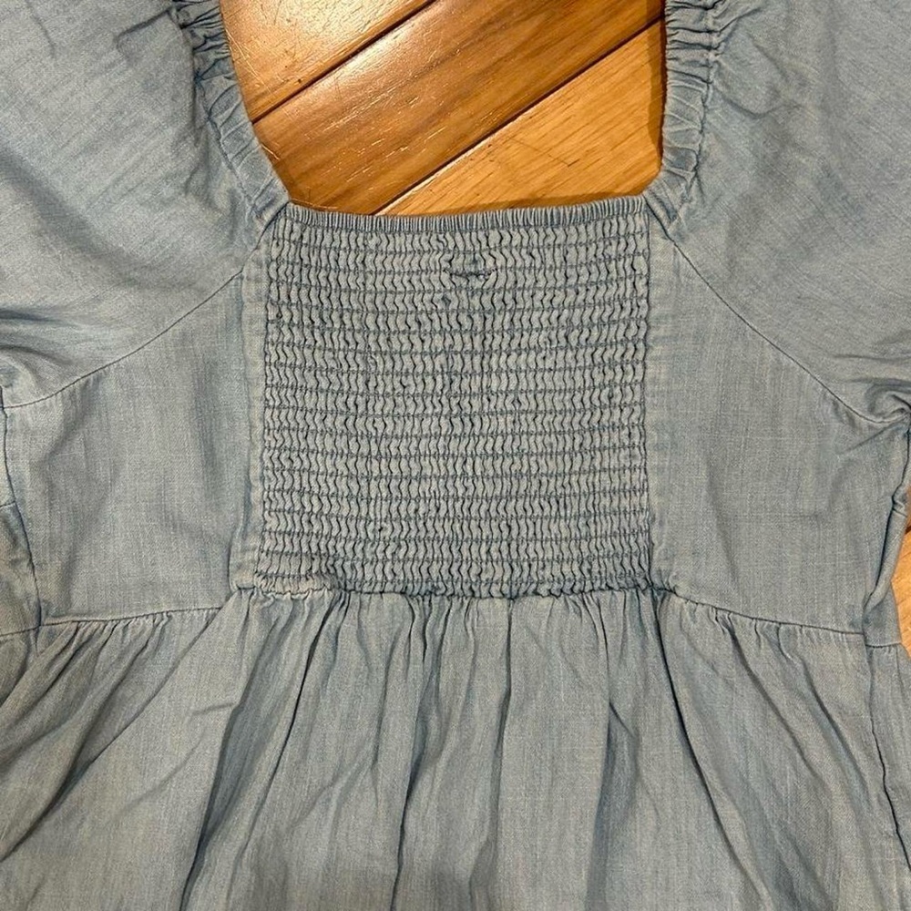 NWT Smocked Chambray All-Day Fit & Flare Dress Size Small Old Navy - Picture 7 of 8